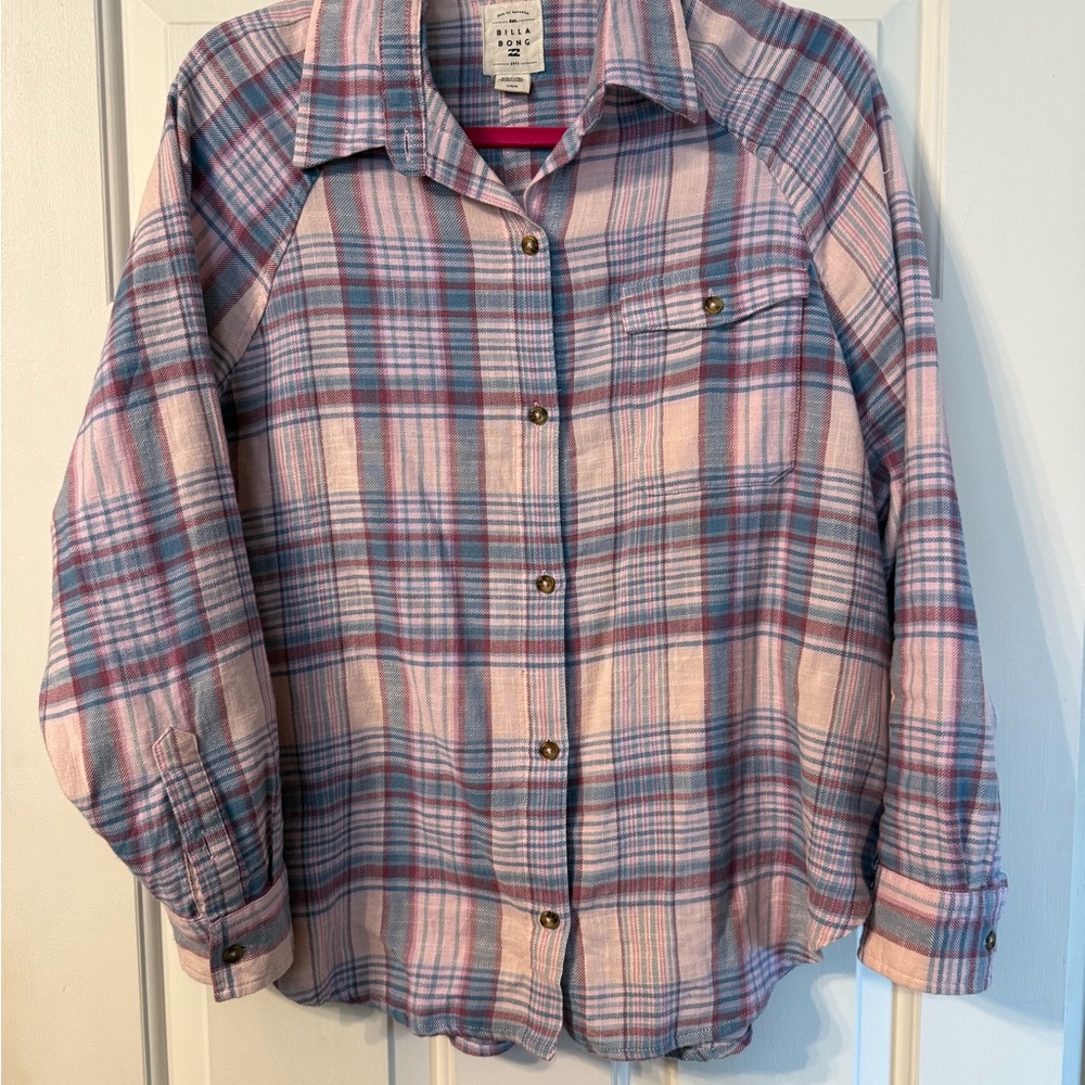 Billabong women’s  Plaid Shirt in Pink and Blue